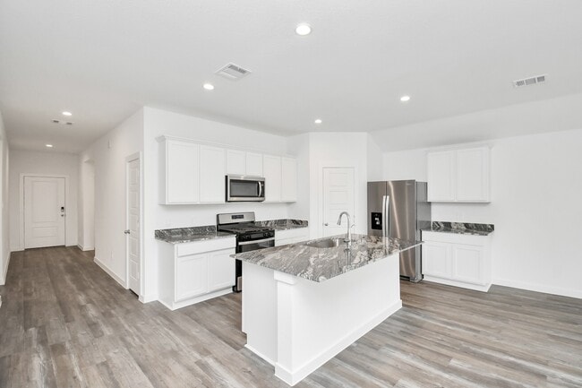 Building Photo - 1123 Briscoe Ct