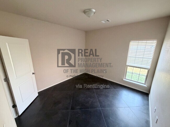 Building Photo - 7700 Legacy Pkwy