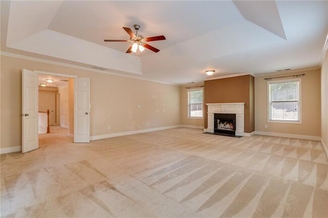 Building Photo - 3590 Falling Leaf Ln