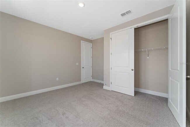 Building Photo - 13254 McMillan Dr