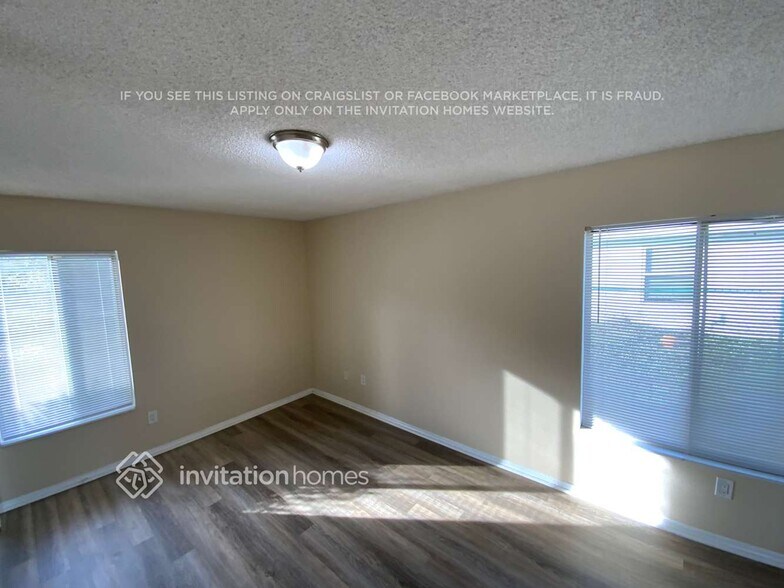 Building Photo - 8447 Red Wagon Ln