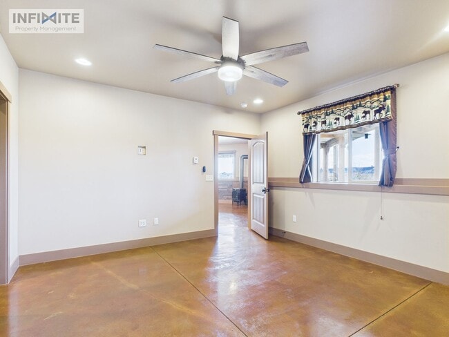 Building Photo - Montana Dream Turned Reality – One-of-a-Ki...