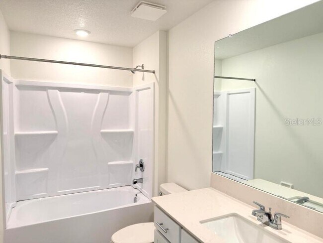 Building Photo - 38396 Pindos Dr