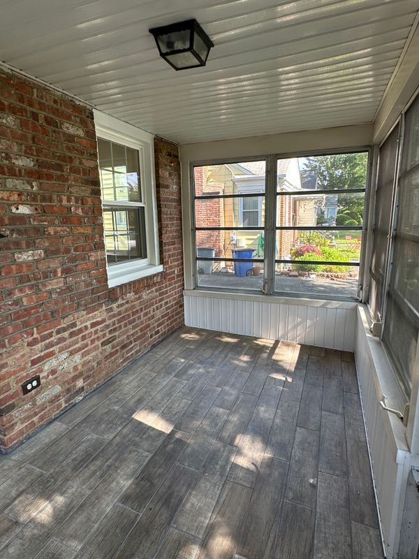 Building Photo - 30 Meisel Ave