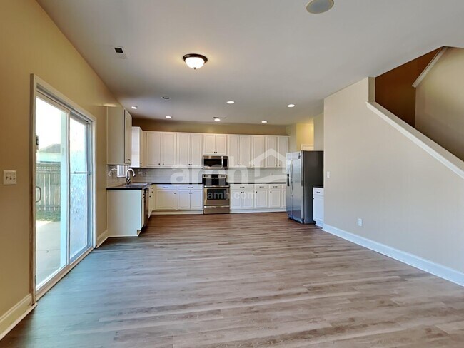 Building Photo - 138 Kimberton Ave