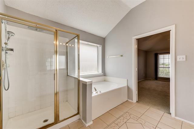 Building Photo - 803 Livingston Dr
