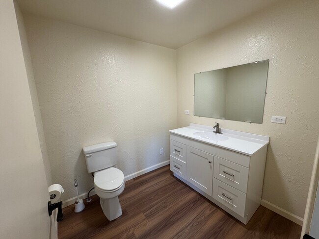 Building Photo - 7697 MO-176