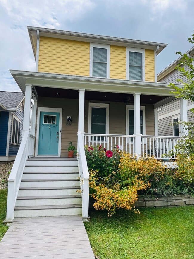 Building Photo - 819 S Morton St