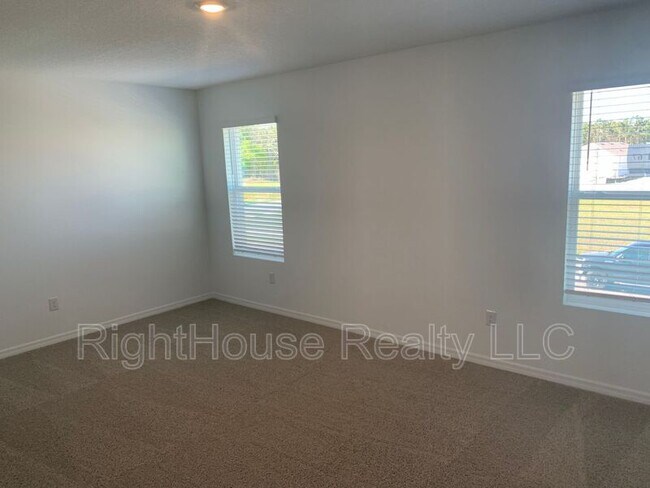 Building Photo - 3425 Nettle Loop