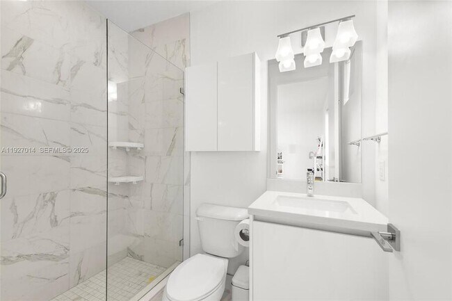 Building Photo - 7455 NW 103rd Pl