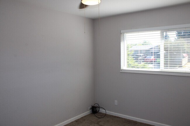 Building Photo - 10404 Abbottford Way