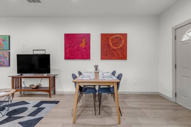 Building Photo - 3507 Flaxley-