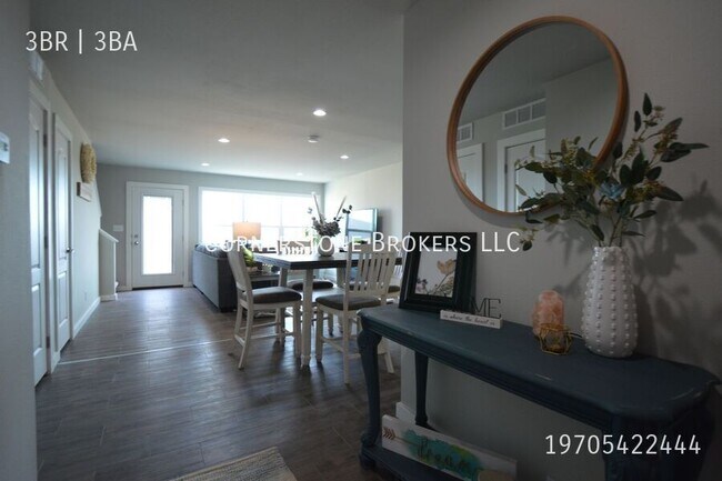 Building Photo - 304 Drai-C