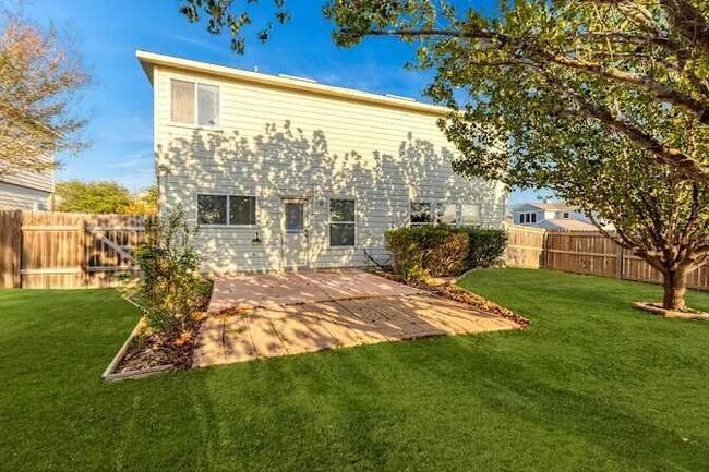 Building Photo - 117 Willow Cove