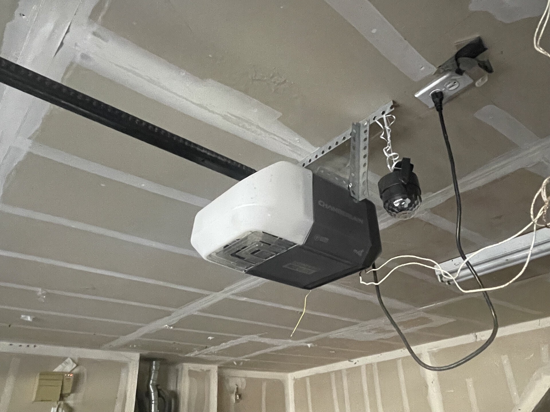 Building Photo - 4345 Briggs Ln