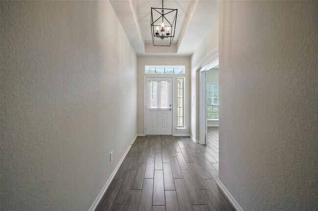 Building Photo - 3227 Fairhaven Ln