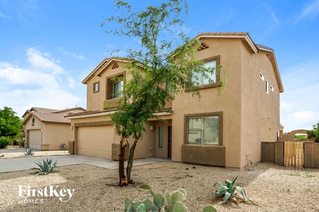 Building Photo - 8202 S Placita Gijon