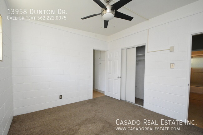 Building Photo - 13958 Dunton Dr