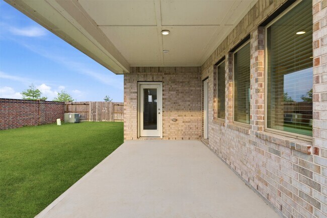 Building Photo - 808-808 Marisol Bay Dr