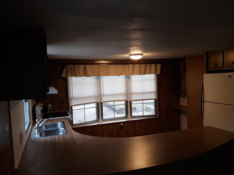 Building Photo - 134 Coil Rd