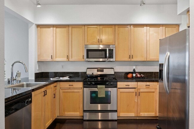 Building Photo - 1535 Brunswig Ln