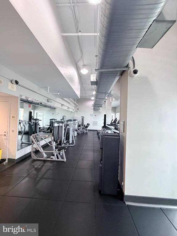 Building Photo - 2001 15th St N