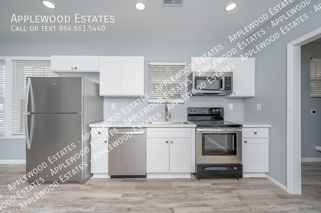 Building Photo - 206 Boundary Dr