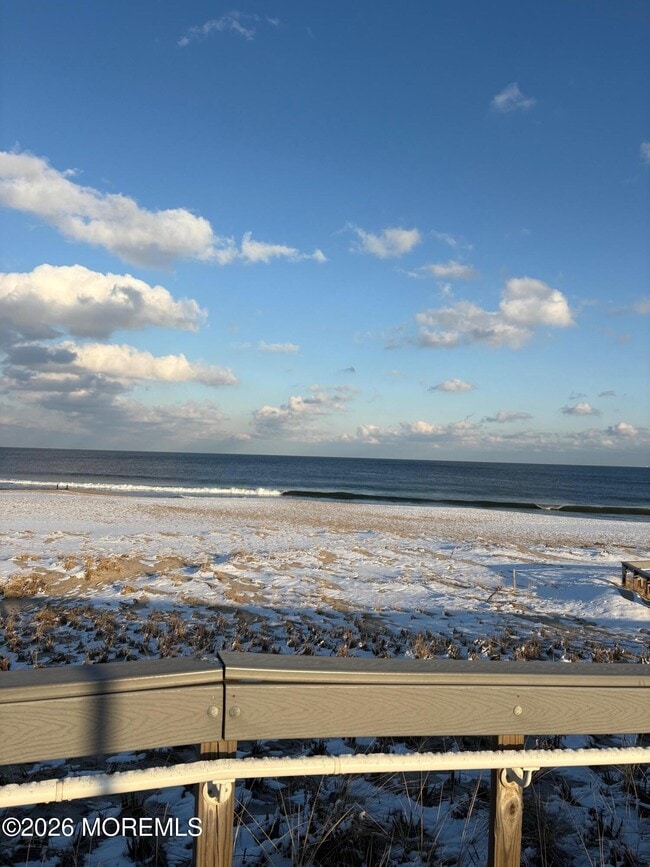 Building Photo - 330 NJ-35