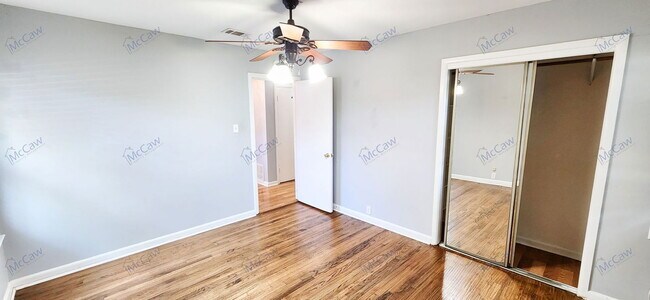 Building Photo - 1520 Hilltop Dr