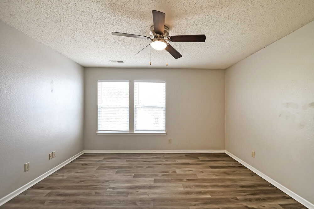 Building Photo - 144 Winterwood Dr