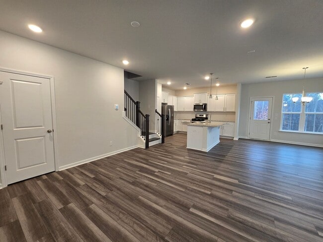 Building Photo - NEWLY BUILT END UNIT TOWNHOME