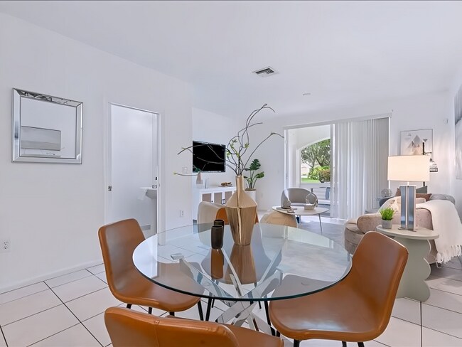 Building Photo - 2658 SW 83rd Terrace