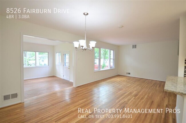 Building Photo - 8526 Fairburn Dr