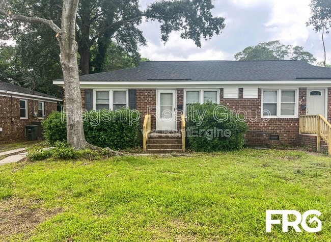 Building Photo - 113 Stancill Dr