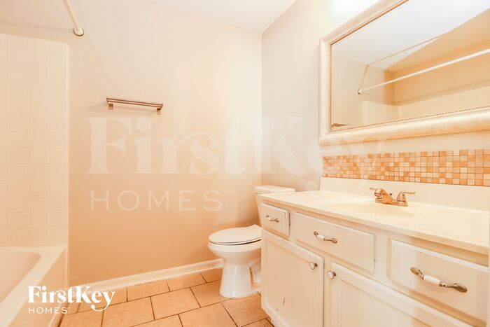 Building Photo - 3134 Whispering Trails St