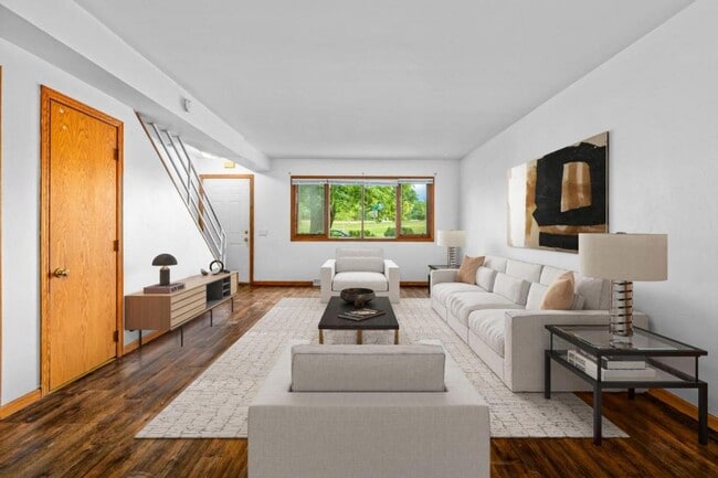 Building Photo - 4321 Britta Dr, Unit 1