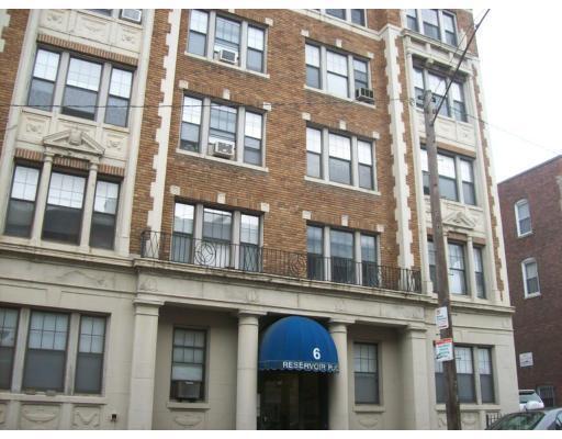 Building Photo - 3 bedroom in Brighton MA 02135