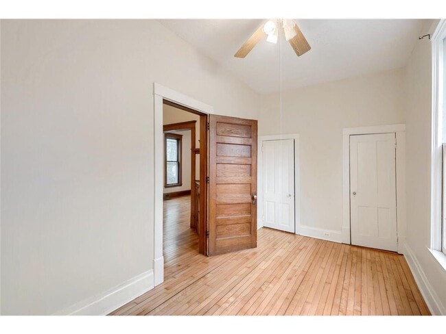 Building Photo - 1509 NE 18th Ave