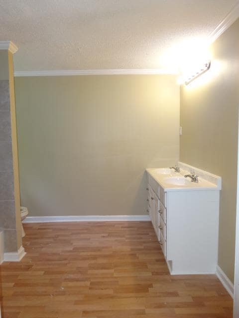 Building Photo - 2605 Aspen Dr