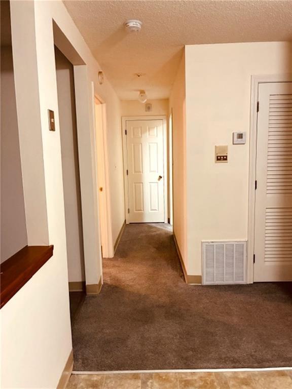 Building Photo - 724 Beverage Hill Ave