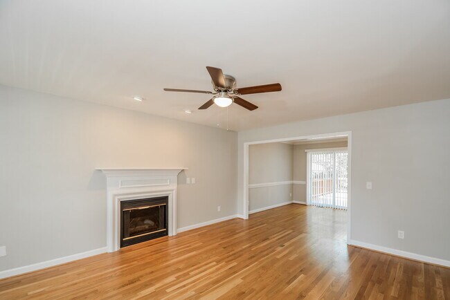 Building Photo - 508 Lakeview Ave