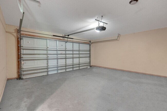 Building Photo - 810 Valnera Ct