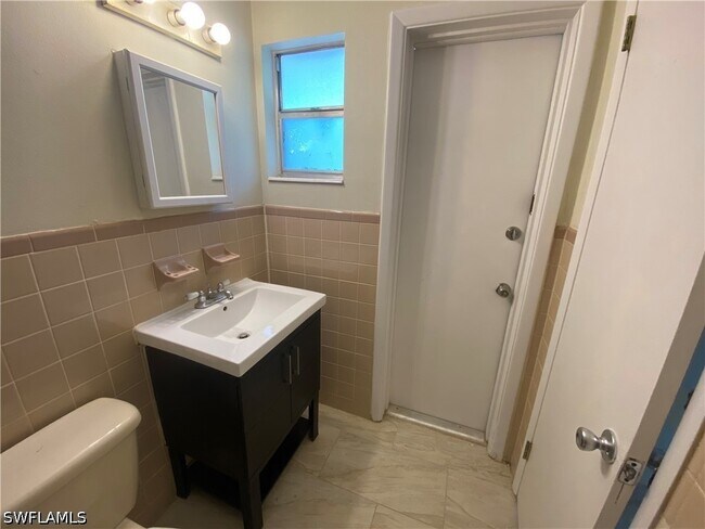 Building Photo - 27671 Okeana St