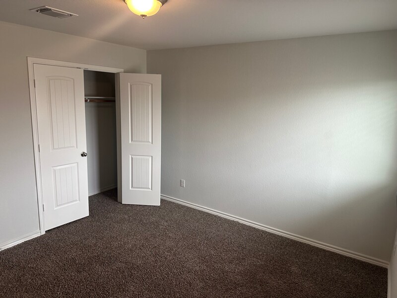 Building Photo - 6149 Lavaca Dr