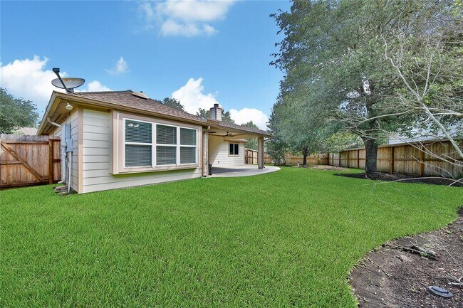 Building Photo - 5507 Valley Scene Way