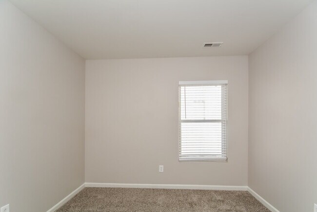 Building Photo - 8169 Cohosh Ct