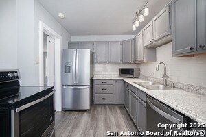 Building Photo - 270 Emporia Blvd