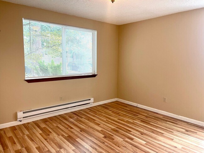 Building Photo - 79X Four Plex