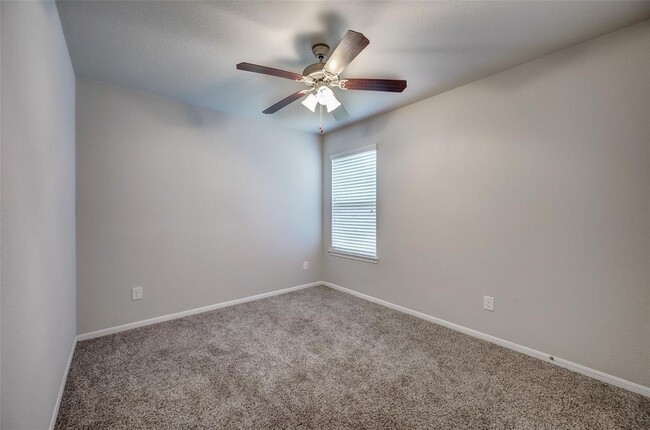 Building Photo - 3006 Dripping Springs Ct