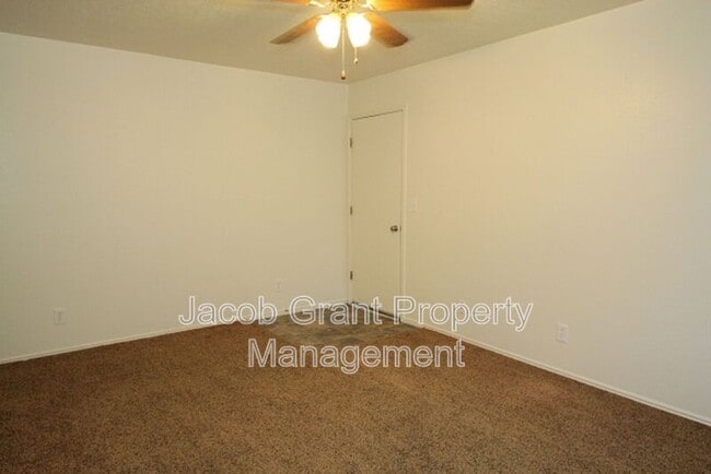 Building Photo - 965 Berryman Rd